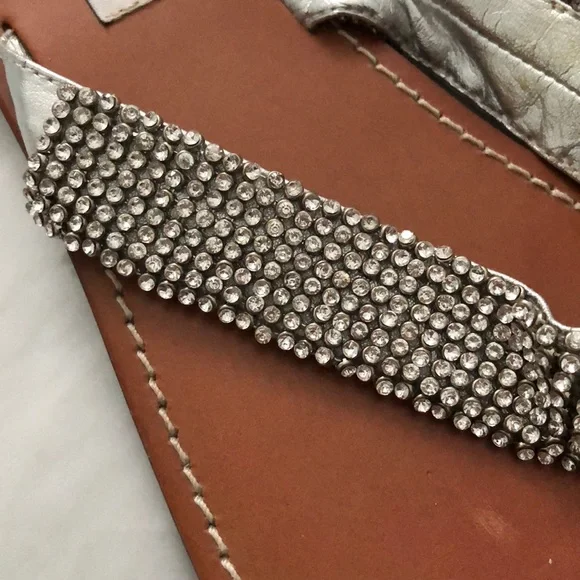 Steve Madden Silver Tan Rhinestone Sandals - Picture 6 of 9